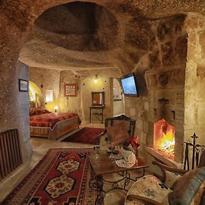 Traveller'S Cave Hotel