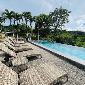 Chateau Arenal Hotel & Restaurante